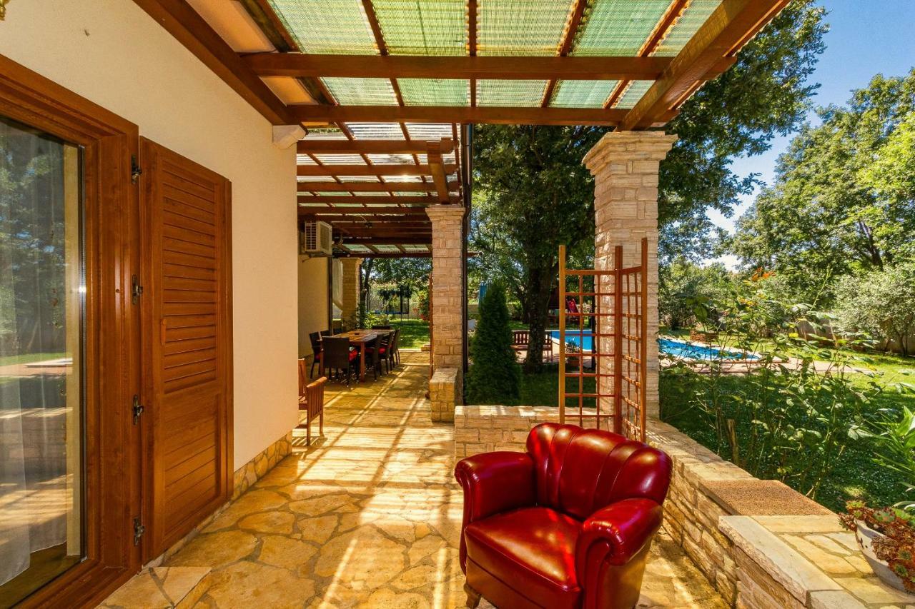 Holiday Home Sarita Šišan Bagian luar foto